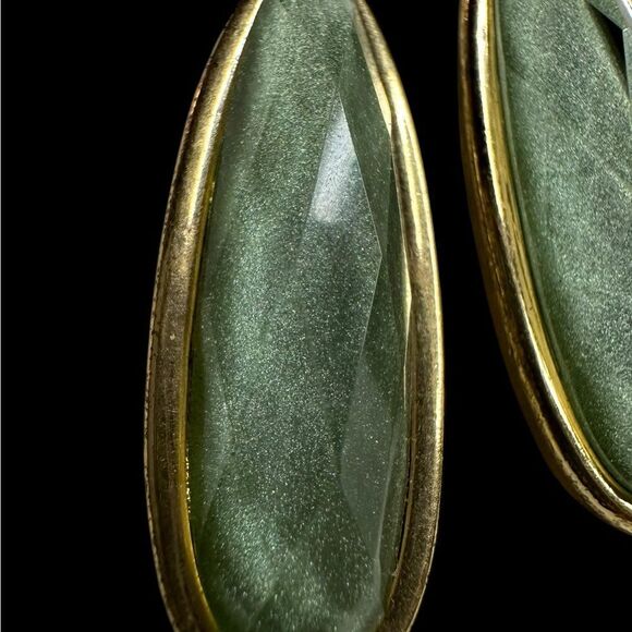 Boho Earrings Crown Premiere Designs Green Stone Drop Faux Moonstone Clover - Picture 4 of 8